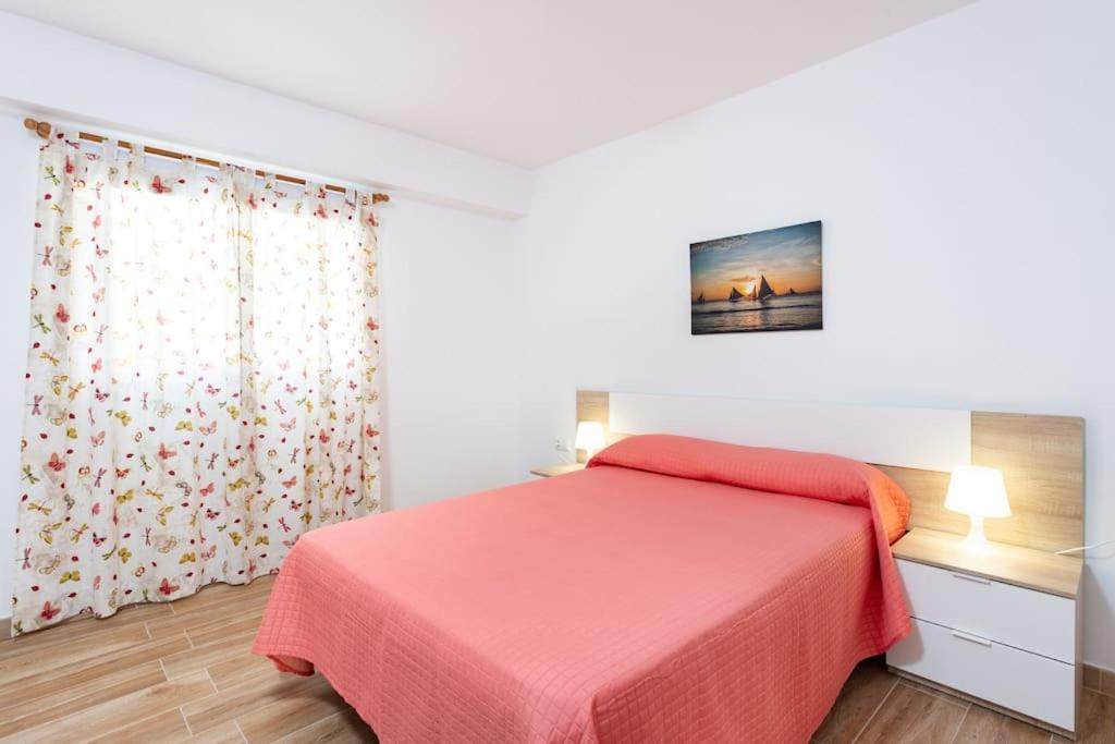 Vivienda Vacacional Rosaini Los Cristianos  Exterior foto