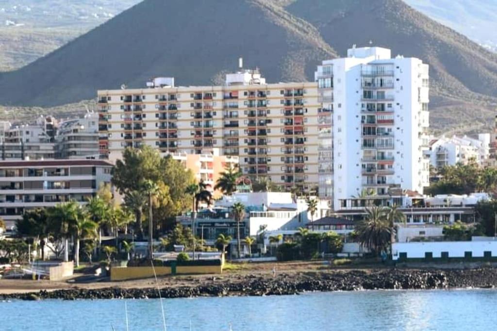Vivienda Vacacional Rosaini Los Cristianos  Exterior foto
